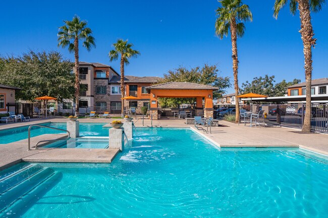 Altair Apartments in Peoria, AZ - Building Photo - Building Photo
