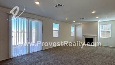 15090 Coral Pl in Victorville, CA - Building Photo - Building Photo