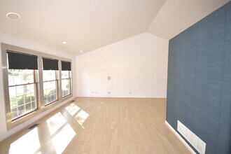 1644 Stockton Ln in Crystal Lake, IL - Building Photo - Building Photo