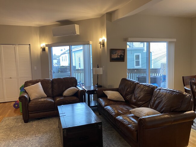 property at 17 Middle St