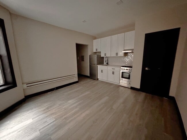 65 Lincoln St, Unit 104