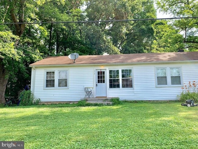 property at 37 Evans Ln
