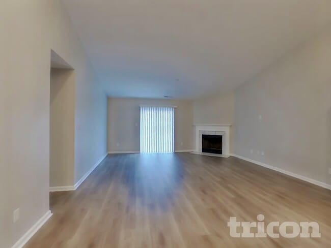 12105 Fall Ct in Cumberland, IN - Building Photo - Building Photo