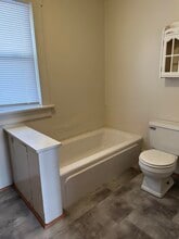 500 E Washington Ave in Red Oak, IA - Building Photo - Building Photo