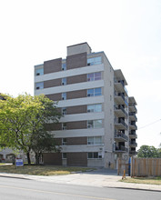 G & M Apartments in Toronto, ON - Building Photo - Building Photo