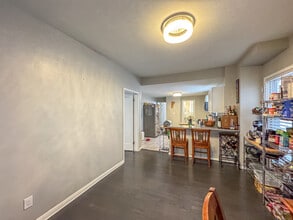 508 Chapel St in New Haven, CT - Building Photo - Building Photo