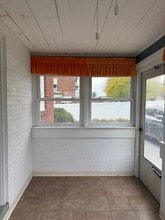 870 E Main St in Mount Joy, PA - Building Photo - Building Photo