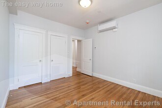 19 A Forest St in Cambridge, MA - Building Photo - Building Photo