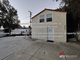 4599 Merrill Ave in Riverside, CA - Building Photo