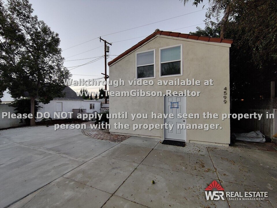 4599 Merrill Ave in Riverside, CA - Foto de edificio