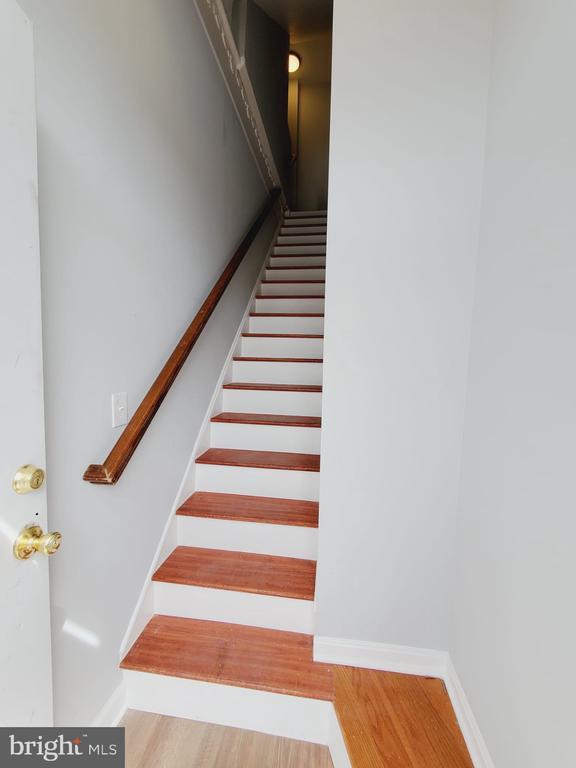 property at 27 S Fulton Ave