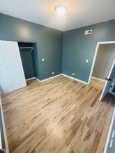 7127 S Normal Blvd in Chicago, IL - Building Photo - Building Photo