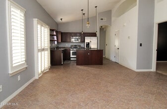 2209 Honour Point Pl in El Paso, TX - Foto de edificio - Building Photo
