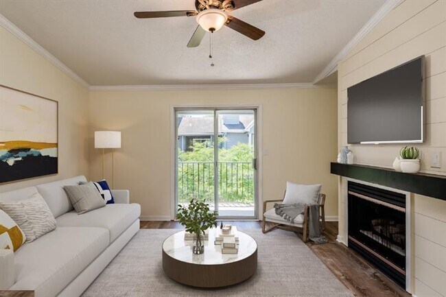 522 Granville Ct in Atlanta, GA - Building Photo - Building Photo