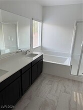 4286 Rosalyn Ridge St in Paradise, NV - Building Photo - Building Photo