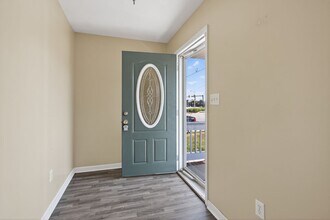 216 Lincoln St in Hampton, VA - Building Photo - Building Photo
