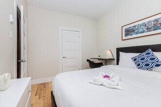 926 Rue Saint-Philippe in Montréal, QC - Building Photo - Building Photo