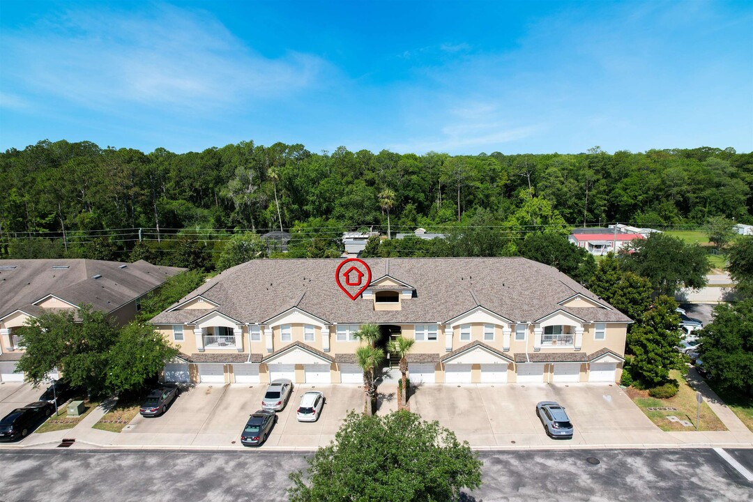 511 Golden Lake Loop in St. Augustine, FL - Foto de edificio