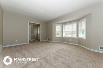 8285 Bridgewater Pl in Riverdale, GA - Building Photo - Building Photo