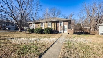 5428 Ditzler Ave in Raytown, MO - Building Photo