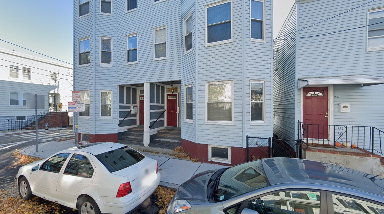 36 Harding St, Unit 1 in Cambridge, MA - Building Photo