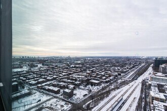 1288 Des Canadiens-De-Montréal Av in Montréal, QC - Building Photo - Building Photo