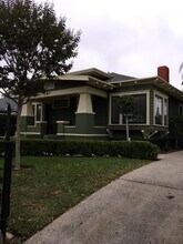 137 25th St in San Diego, CA - Building Photo - Building Photo