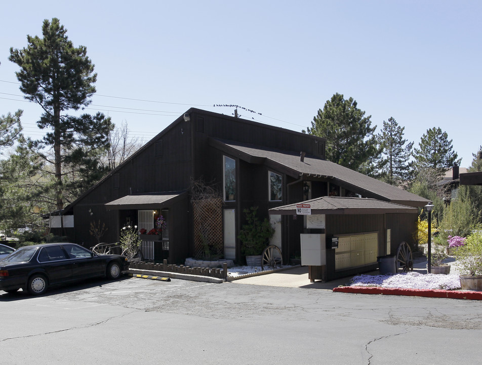 Westwood Apartments in Reno, NV - Building Photo