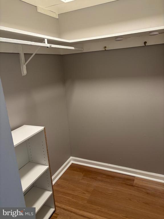 property at 9276 Adelphi Rd