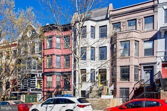 1865 California St NW in Washington, DC - Building Photo - Building Photo
