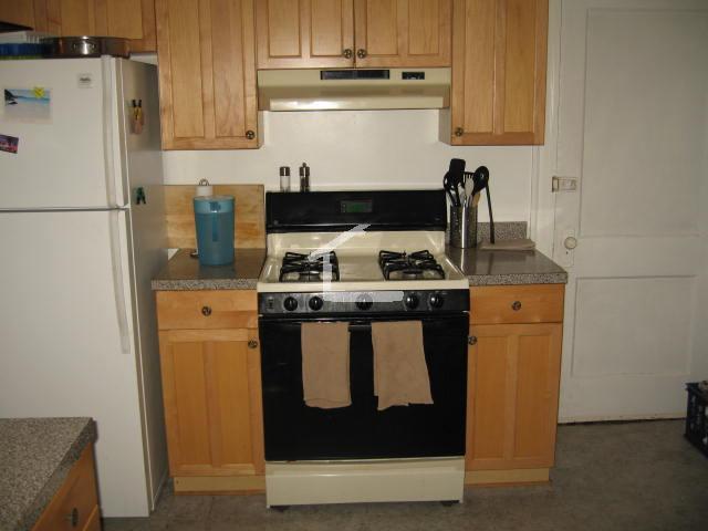 84 Wallingford Rd, Unit 1 in Boston, MA - Foto de edificio - Building Photo