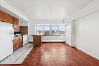 4980 N Marine Dr in Chicago, IL - Foto de edificio - Building Photo