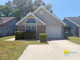 1867 Heartland Dr in Fort Walton Beach, FL - Building Photo