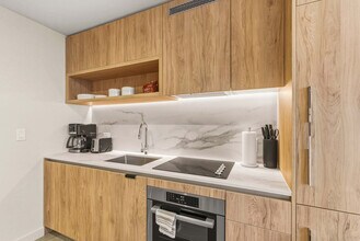 11 NE 6th St, Unit SI FL15-ID1471747P in Miami, FL - Building Photo - Building Photo