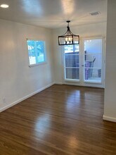 2201 Senasac Ave in Long Beach, CA - Building Photo - Building Photo