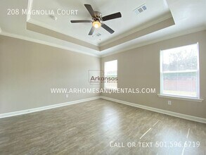 208 Magnolia Ct in Jacksonville, AR - Building Photo - Building Photo
