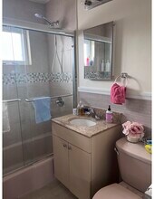 420 Sheridan Pl, Unit 2 in Fairview, NJ - Building Photo - Building Photo