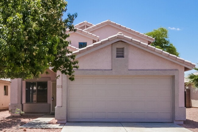 property at 10641 W Piccadilly Rd