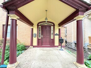 207 Giffin Ave in Pittsburgh, PA - Building Photo - Building Photo