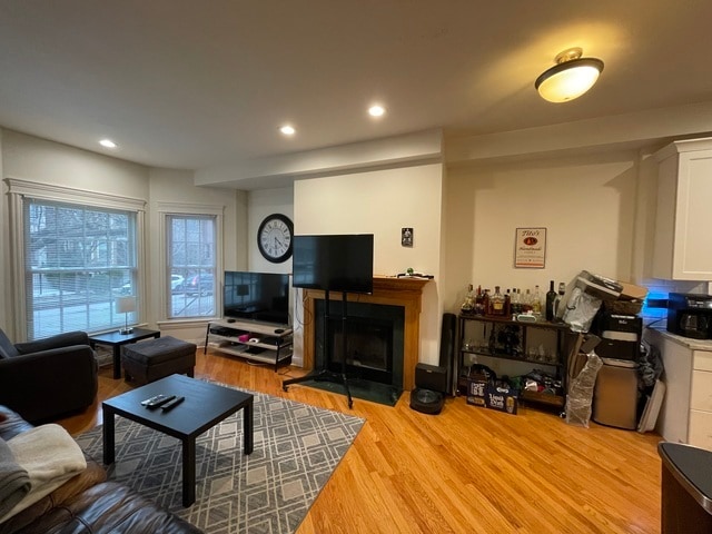 1655 W Wrightwood Ave, Unit 1e in Chicago, IL - Foto de edificio - Building Photo