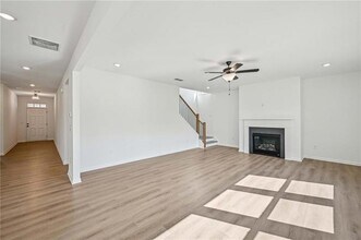 564 Silverleaf Trl in Bethlehem, GA - Building Photo - Building Photo