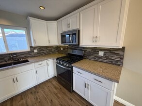 4038 Argyle Dr in Buena Park, CA - Building Photo - Building Photo