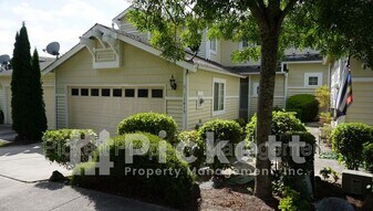 11615 Breckenridge Ln NW in Silverdale, WA - Building Photo