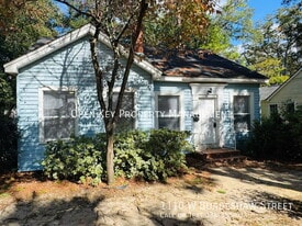 1110 W Burdeshaw St in Dothan, AL - Building Photo