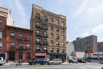 7 Meserole St in Brooklyn, NY - Building Photo - Building Photo