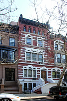 131 W 78th St Apartments