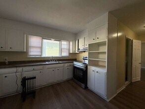 93 Wharton Pl, Unit 1 in West Haven, CT - Building Photo - Building Photo