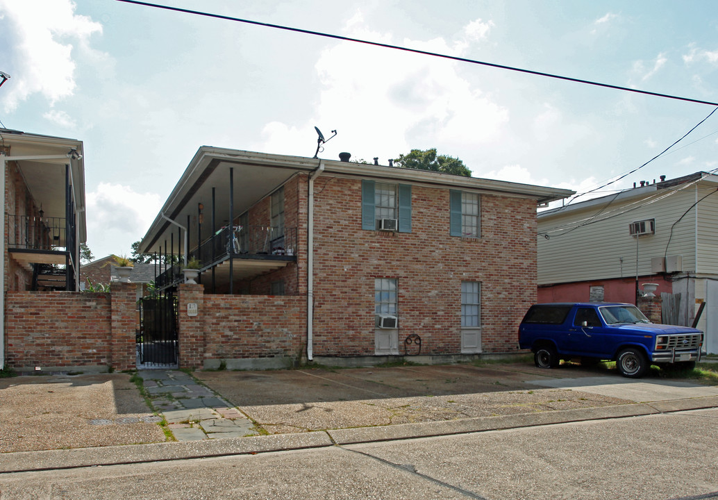 113-117 Carnation Ave in Metairie, LA - Building Photo