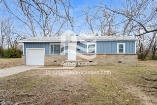 5215 N Johnstown Ave in Tulsa, OK - Building Photo