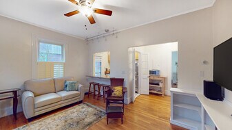 64 Frost St, Unit 1 in Cambridge, MA - Building Photo